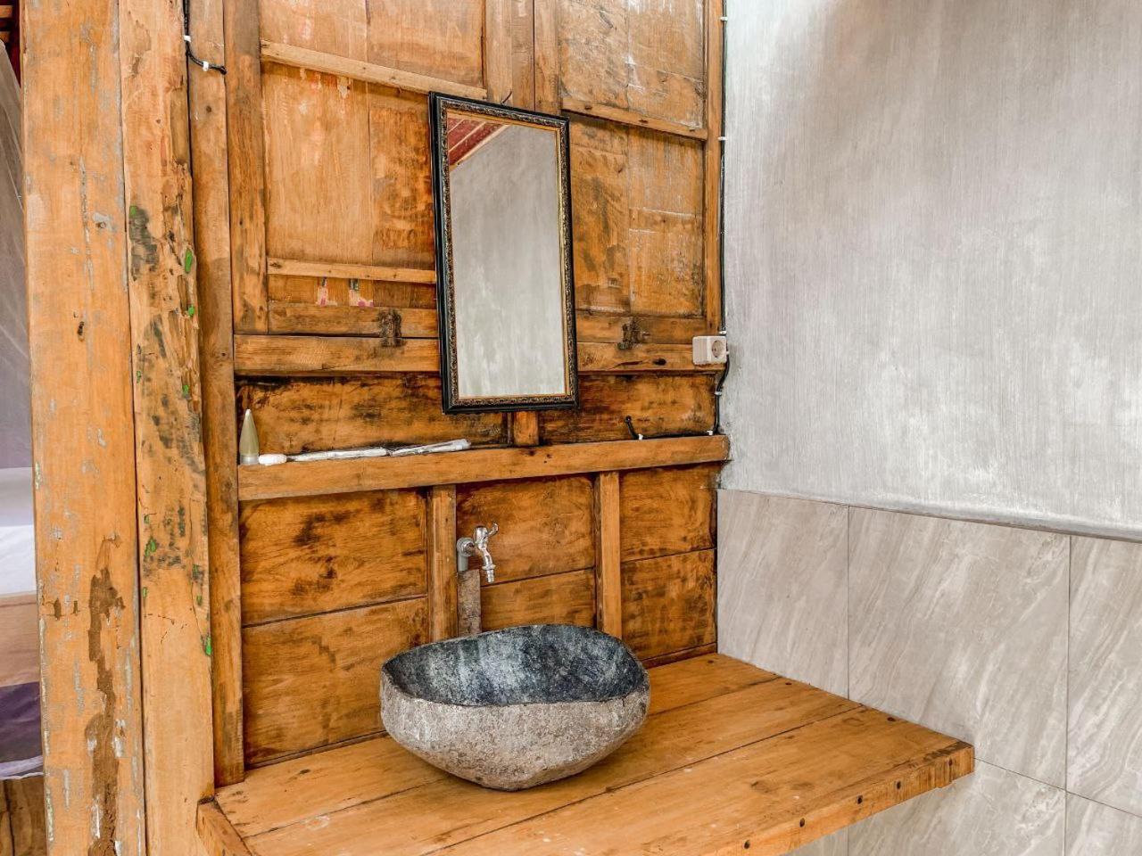 Mimpi Bungalow Гили Мено Екстериор снимка