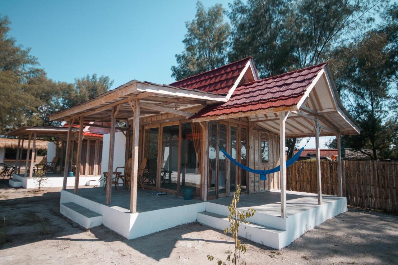 Mimpi Bungalow Гили Мено Екстериор снимка