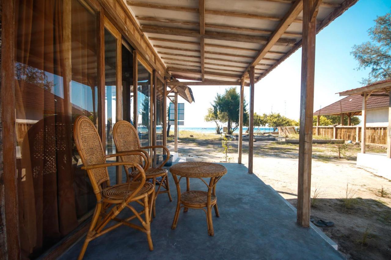 Mimpi Bungalow Гили Мено Екстериор снимка